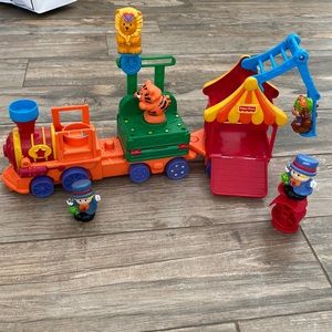 Fisher Price Little People Circus Train set